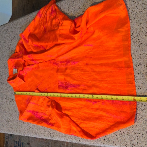 CHICO'S Silk Tie-Dye Envelope Sleeve Pullover Top - Picture 8 of 11